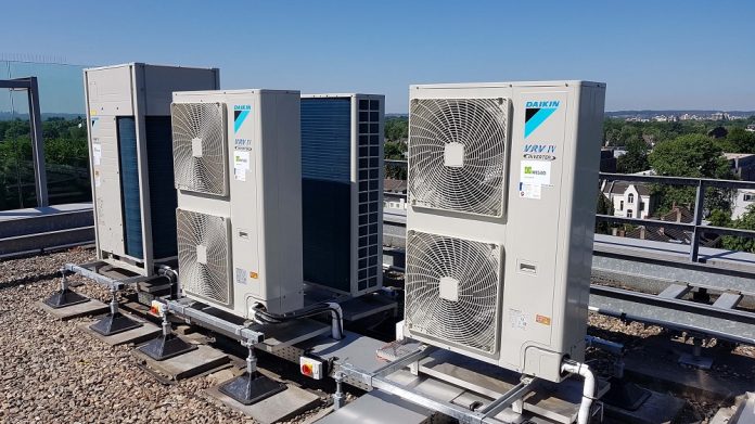 Wisag installiert neue Klimageräte in der GVV-Unternehmenszentrale. Bild: Wisag Industrie Service Holding