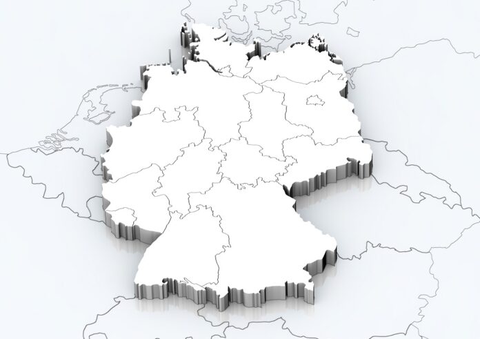 Die RGM übernimmt zum 1. Januar 2022 für 44 Gebäude der DKB deutschlandweit Facility-Leistungen. Bild: crevis/stock.adobe.com