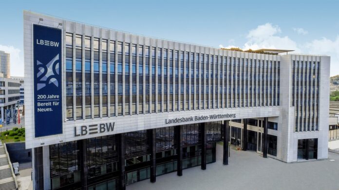 Wisag Sicherheit & Service Süd ist mit circa 100 Mitarbeitenden rund um die Uhr an 365 Tagen im Jahr u.a. am Hauptsitz der LBBW in Stuttgart im Einsatz. Bild: LBBW