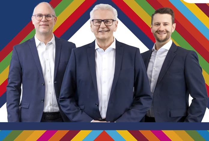 (v.li.) Die Geschäftsführenden Gesellschafter Thomas Braun, Ulrich und Alexander Geiger. Bild: Geiger FM
