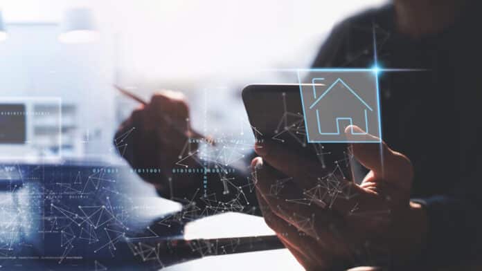 Smart home technology interface on smartphone mobile app screen with augmented reality (AR), internet of things (IoT) connected home interior objects, remote control, modern people lifestyles Der Praxistag Cybersecurity im FM hilft, die Gebäudeseite der eigenen Organisation sicherer zu machen - Bild: tippapatt/stock.adobe.com