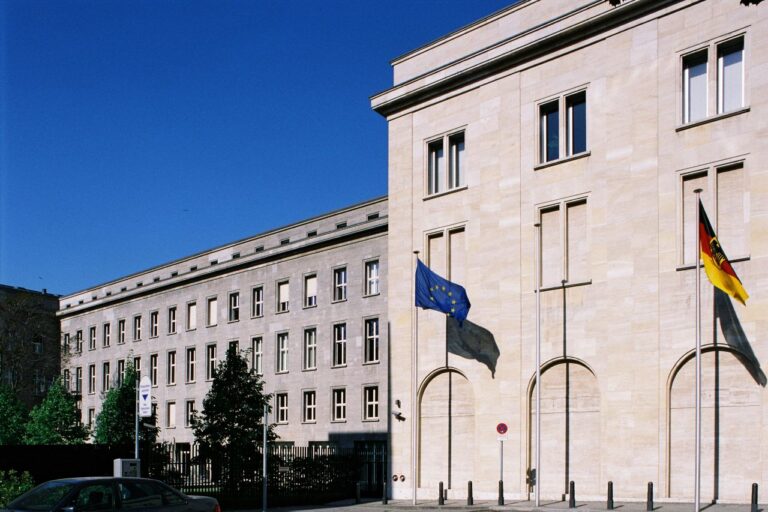 BImA setzt in Berlin weiter auf Strabag PFS