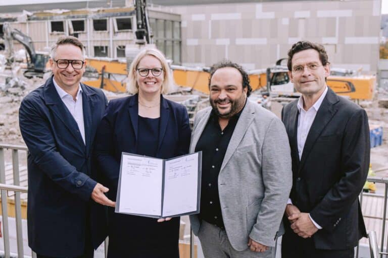 Epple und Salvia erweitern Klinikum Stuttgart