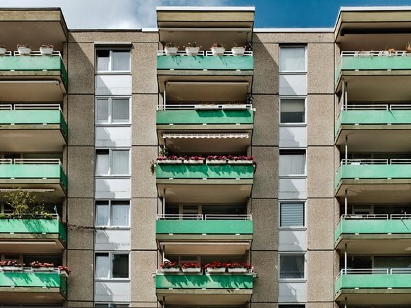 Neue dena-Leitfäden für serielle Sanierungen