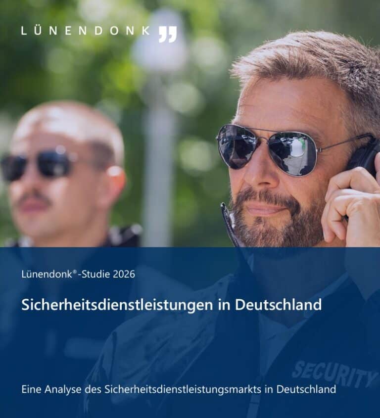 Cover of the Lünendonk Studie 2026: 'Sicherheitsdienstleistungen in Deutschland' with subtitle 'Eine Analyse des Sicherheitsdienstleistungsmarkts in Deutschland', featuring two security professionals in sunglasses outdoors.